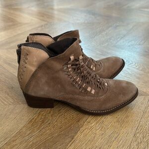 Rebels Cori Suede Booties